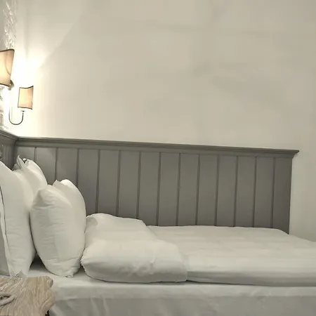 アパート Odda Apart Cukurcuma イスタンブール